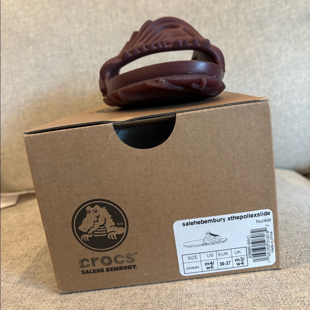 Salehe bembury POLLEX SLIDE women’s size 6- "HUCKLE" NEVER WORN